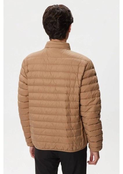 Down Fill Jacket Kaztüyü Dolgu Gizli Kapüşonlu Açık Kahverengi Mont modelleri