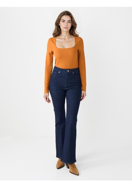 Karamel Dar Kesim Uzun Kollu Kare Yaka Örme Bluz fiyatları