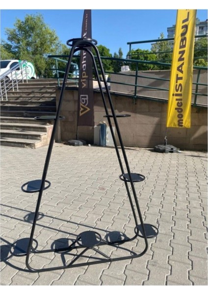 Yakut Serisi - 8’li Metal Portatif Çiçeklik | Üçgen Tasarım, Şık ve Dayanıklı Stand fırsatları