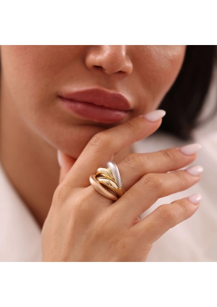 Nisera Sarmal Üç Renk Tasarım Altın Yüzük