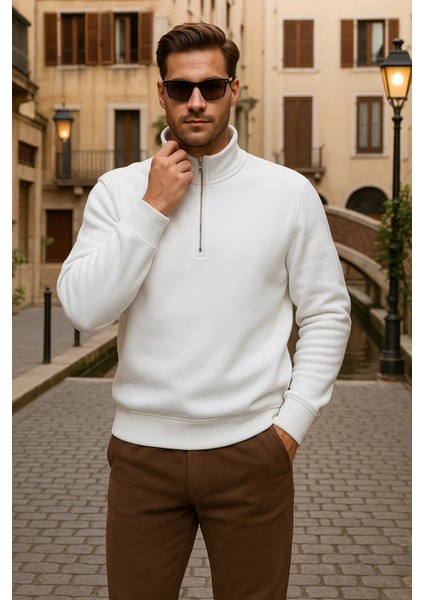 Erkek Kışlık Polo Yaka Beyaz Fermuarlı Sweatshirt