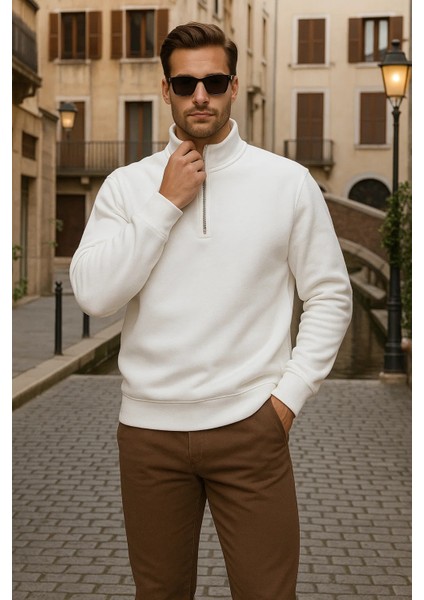 Erkek Kışlık Polo Yaka Beyaz Fermuarlı Sweatshirt fiyatları