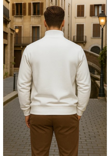 Erkek Kışlık Polo Yaka Beyaz Fermuarlı Sweatshirt