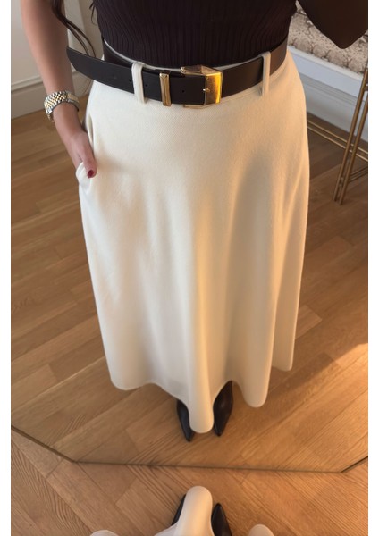 Örme Verevli Yandan Fermuarlı Etek- Ekru modelleri