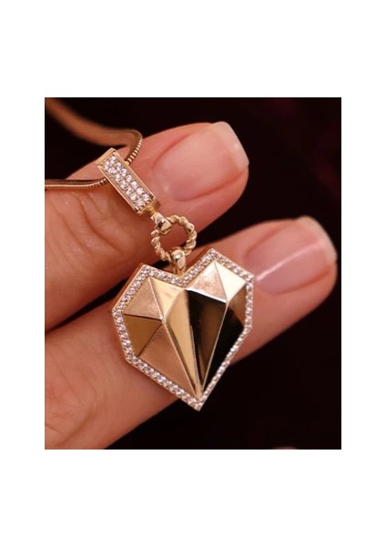 Kalp Klipsli Altın Charm modelleri