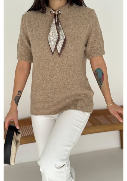 Kadın Kısa Kollu Fular Detaylı Triko Kazak – Soft Elegance modelleri
