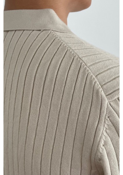 Erkek Bej Slim Fit Uzun Kollu Polo Yaka Triko Kazak