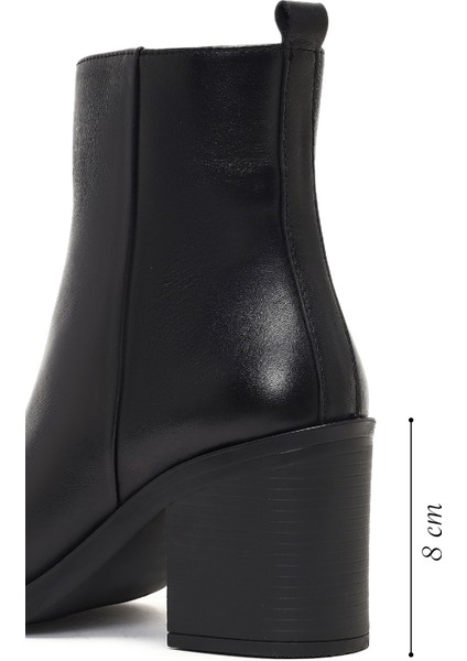 Kadın Siyah Fermuarlı Kalın Topuklu Deri Bot 25WFD512018 fiyatları