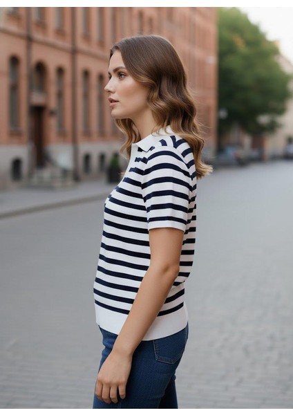 Kadın Çizgili Polo Yaka Triko Bluz – Lacivert Beyaz – Kısa Kollu – 36-40 Beden Uyumu fiyatları
