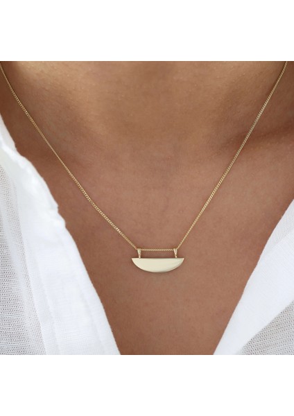 Freyr Plaka Minimal Kişiselleştirilebilir Altın Kolye modelleri