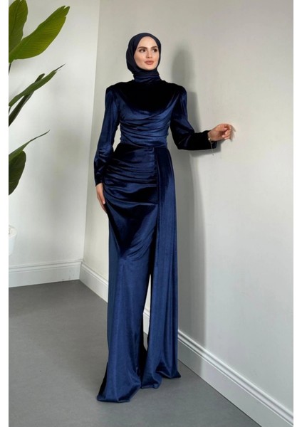 Selis Balık Model Kadife Kumaş Tesettür Abiye- Lacivert