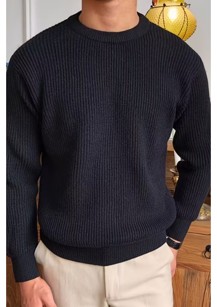 Erkek Siyah Regular Fit Bisiklet Yaka Örgülü Triko indirimleri