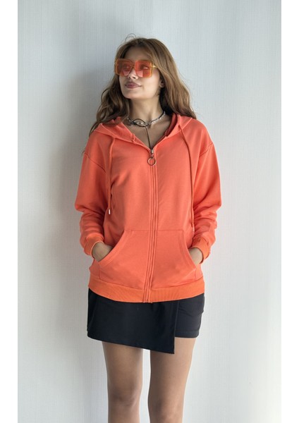 Kadın Kapüşonlu Fermuarlı Cep Detaylı Oversize Hırka Sweatshirt modelleri