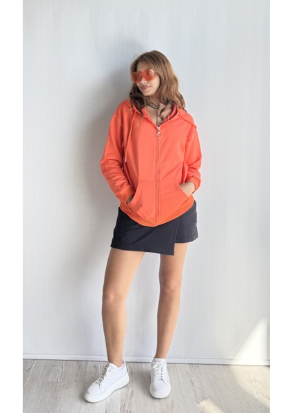 Kadın Kapüşonlu Fermuarlı Cep Detaylı Oversize Hırka Sweatshirt indirimleri