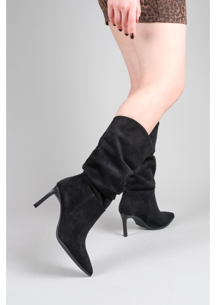Arlon Büzgülü Çekme Topuklu Çizme Siyah