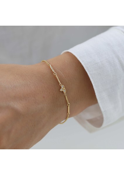 Nisera Minimal Lotus Altın Bileklik fırsatları