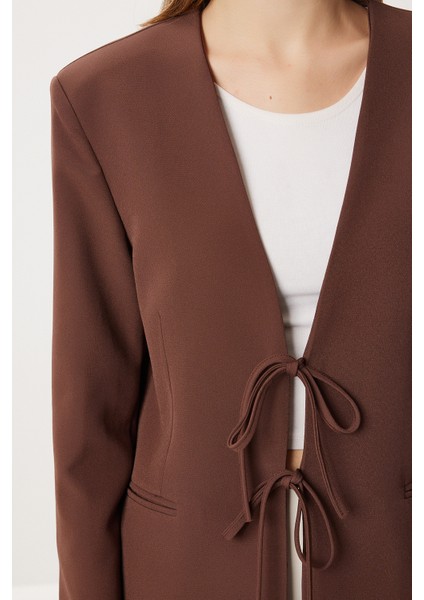 Fiyonk Detaylı Vatkalı Blazer Ceket LXA0016 Kahverengi fırsatları