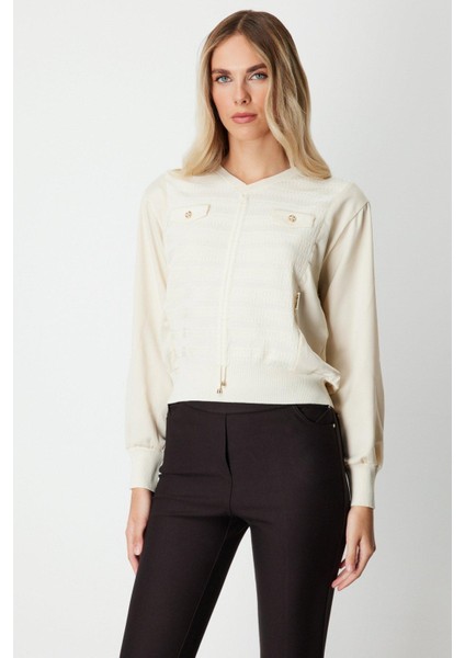 66370 Onteks Kazak Cep Kapaklı Önü Ipli V Yaka