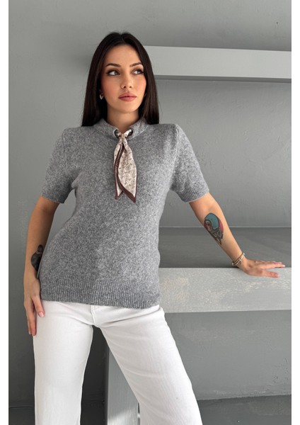 Kadın Kısa Kollu Fular Detaylı Triko Kazak – Soft Elegance modelleri