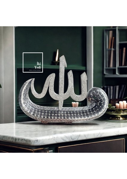 Esmaül Hüsna ve Allah Yazılı Gümüş Renk Kristal Taşlı Metal Dini Obje Islami Hediyelik Biblo
