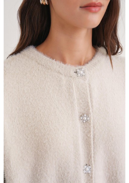 6902 Kadın Sakallı Basic Yumuşak Dokulu Triko Hırka Naturel fırsatları