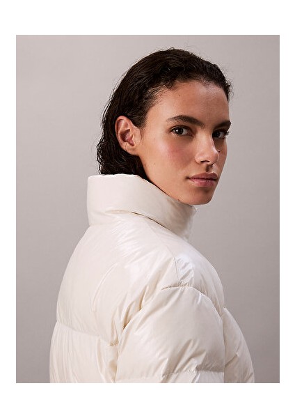 Kadın Beyaz Puffer Mont indirimleri
