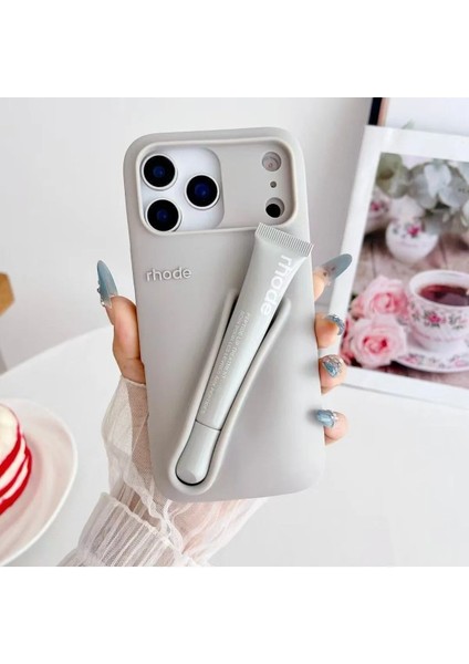 iPhone 11 Uyumlu Summer Lip Case – Ruj Bölmeli Şeffaf Rujlu Telefon Kılıfı (6.1 Inç)