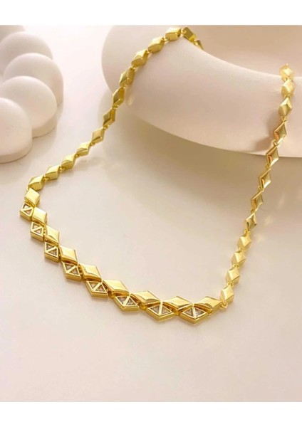 Zirkon Taşlı Kuyumcu Tarzı Baklava Model Gerdanlık Kolye