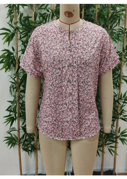 Ulak Handmader Kadın Kısa Kollu Çentikli V Yaka ve Düğme Detaylı Çiçek Desenli Süprem Bluz