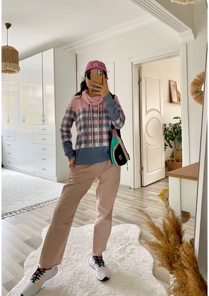 Ulak Handmader Kadın Uzun Kollu Balıkçı Yaka Bağcıklı Desenli Şardonlu Dalgıç Bluz