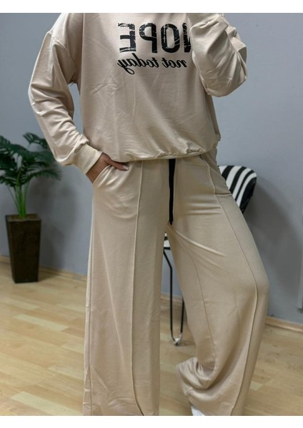 Ulak Handmader Kadın Uzun Kollu Nope Baskılı Beli Ribanalı Ikili Takım fırsatları