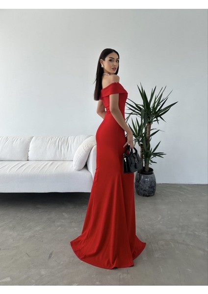 Ulak Handmader Kadın Dalgıç Kumaş Kayık Yaka ve Dekolte Detaylı Elbise indirimleri