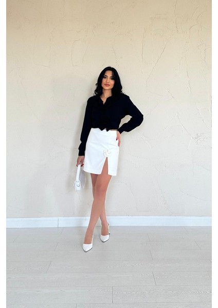 Ulak Handmader Ekru Yırtmaçlı Gül Detaylı Mini Etek fiyatları