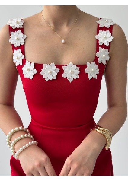 Ulak Handmader Alyosa Çiçek Detaylı Elbise