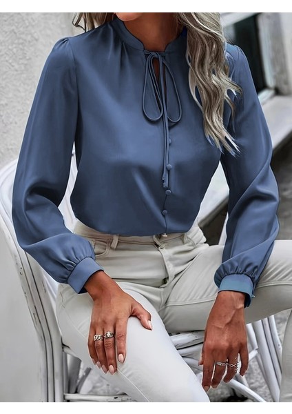 Ulak Handmader Kadın Uzun Kollu Yakalı Yakadan Bağcıklı Düğmeli Sandy Bluz