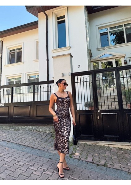 Ulak Handmader Kadın Dalgıç Kumaş Dijital Leopar Baskılı Midi Boy Elbise