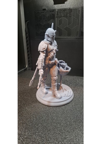 Mandolarian ve Bebek Yoda Aksiyon Figürü 20 cm Boy indirimleri