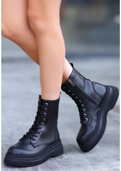 Kadın Siyah Bağcıklı Fermuarlı Kalın Tabanlı Postal Bot fırsatları