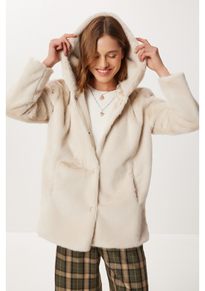 Kapüşonlu Suni Kürk Kaban LZH0018 Bej