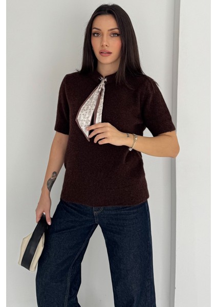 Kadın Kısa Kollu Fular Detaylı Triko Kazak – Soft Elegance indirimleri