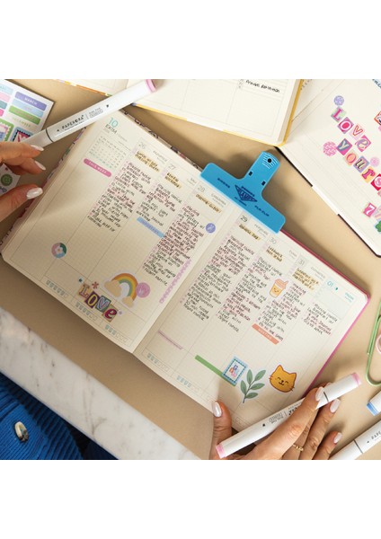 2026 Dikey Haftalık Ajanda 12 Aylık Sert Kapak 18X20 cm - Lacivert fırsatları