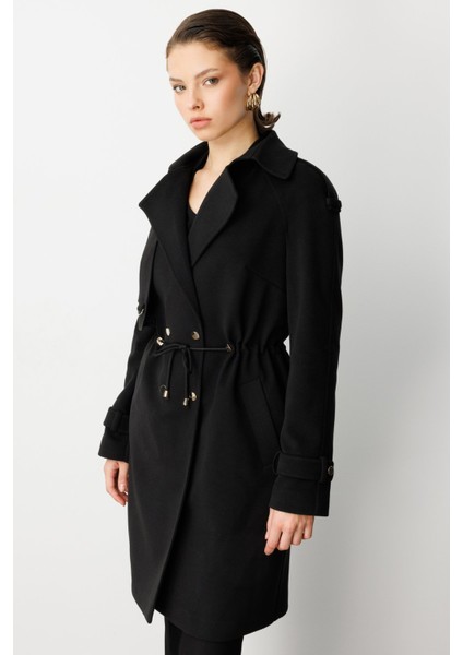 Beli Bağcıklı Apoletli Kaban 6037-26K modelleri