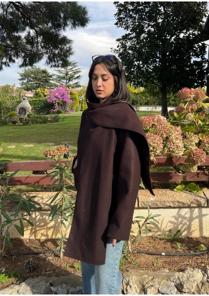 Çıkarılabilir Atkılı Kaban