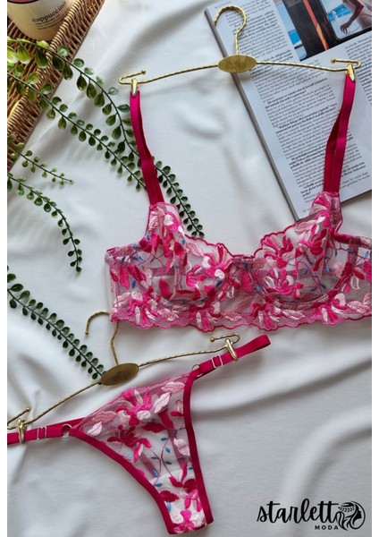 Fuşya Çiçekli Balenli Kapsız Tül Sütyen & Tanga Takımı fiyatları