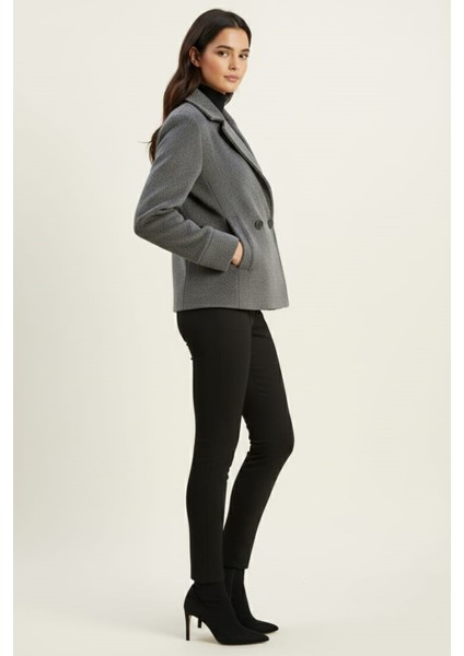 Kadın Kruvaze Yaka Astarlı Cep Detaylı Kısa Kaşe Ceket Kaban fiyatları