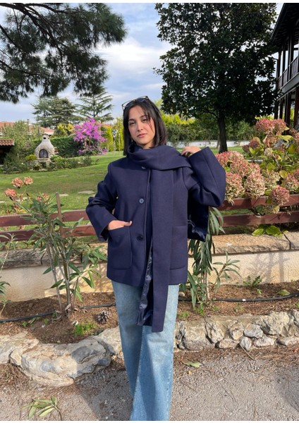 Çıkarılabilir Atkılı Kaban