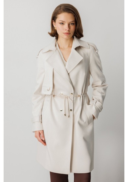 Beli Bağcıklı Apoletli Kaban 6037-26K modelleri