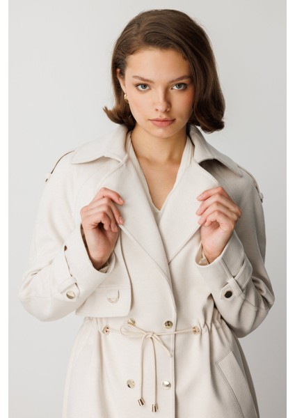 Beli Bağcıklı Apoletli Kaban 6037-26K fırsatları