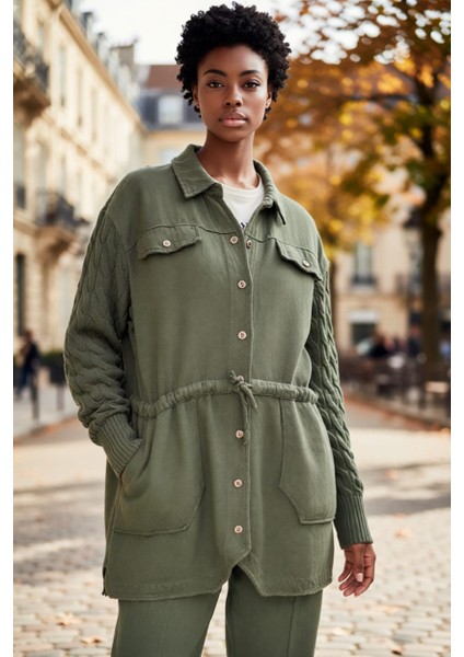 Kadın Büyük Beden Kollar Saç Örgü Triko Bel Bağcıklı Torba Cepli Düğmeli %100 Pamuk Gabardin Ceket