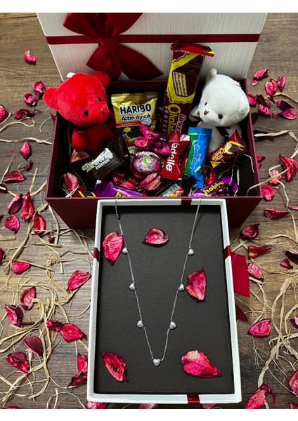 Sevgiliye Ayıcık Çikolata Kalpli Kolye Hediye Kutusu Özel Gün Yılbaşı Öğretmenler Günü Hediyesi fırsatları
